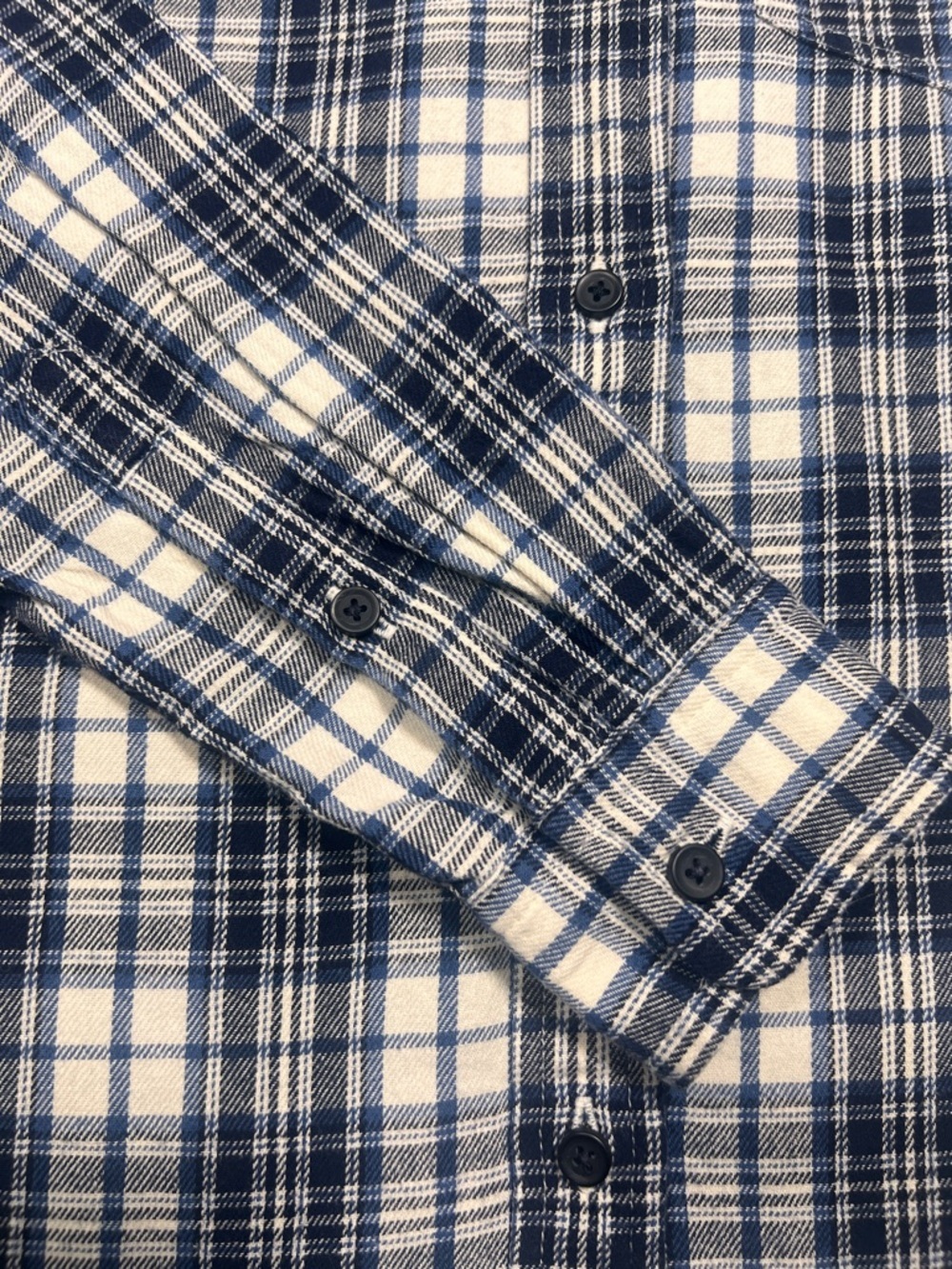 Madewell Blue and White Plaid Button Down Shirt, Size XS - Picture 6 of 9